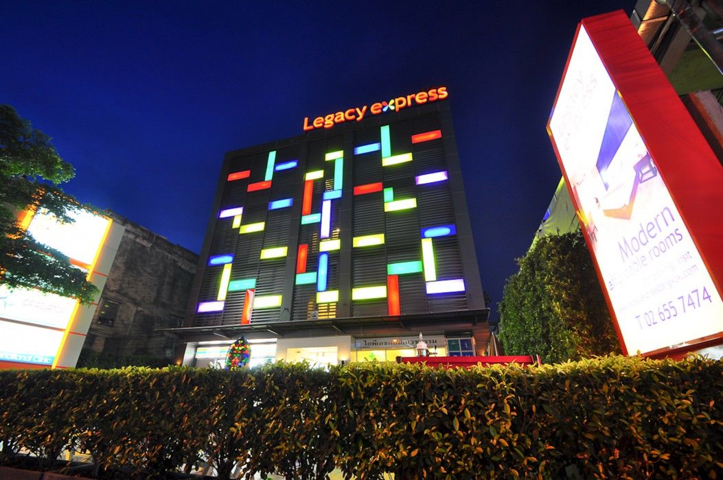 Legacy Hotel Bangkok Sukhumvit Exterior photo